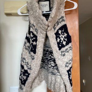 Abercrombie and Fitch knit vest